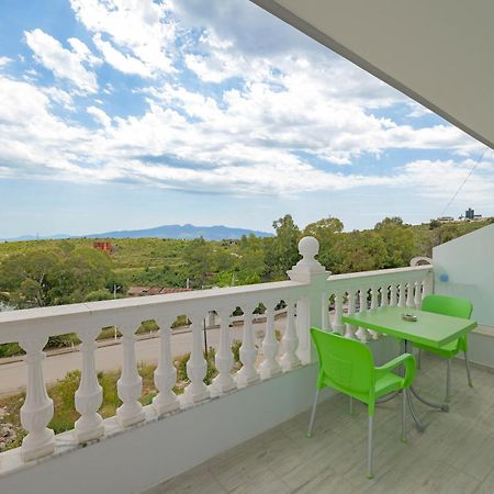 Vila Marina Apartments ซารานเดอ ภายนอก รูปภาพ