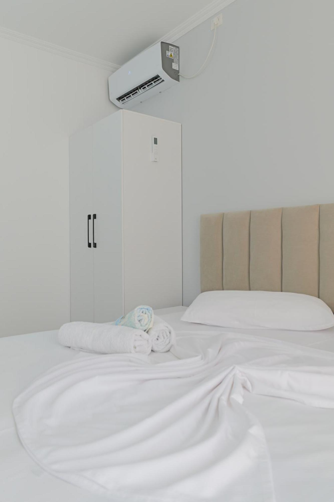 Vila Marina Apartments ซารานเดอ ภายนอก รูปภาพ
