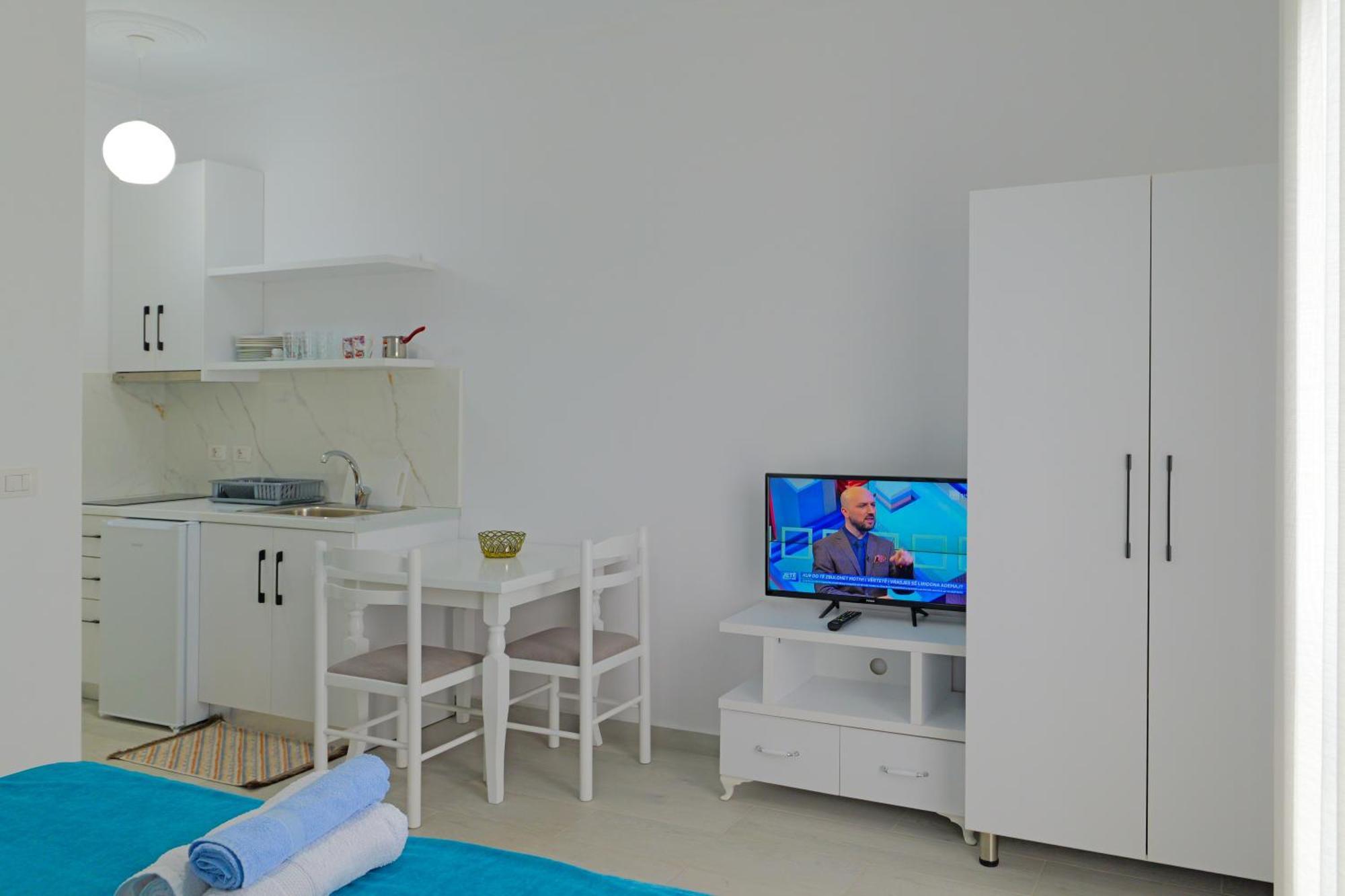 Vila Marina Apartments ซารานเดอ ภายนอก รูปภาพ