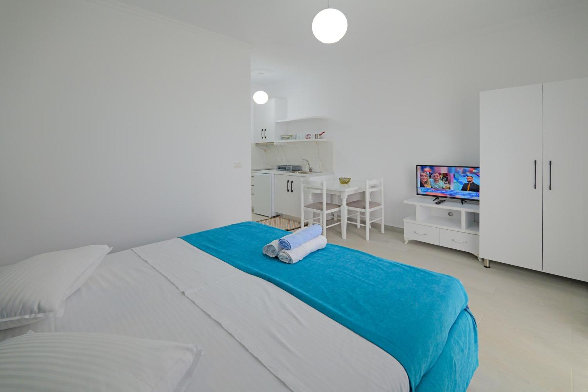 Vila Marina Apartments ซารานเดอ ภายนอก รูปภาพ